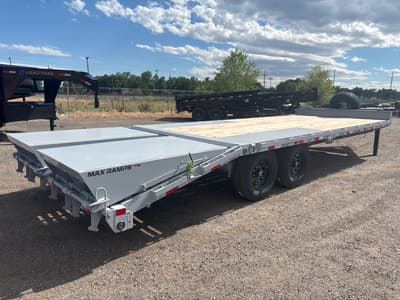 2026 Load Trail 102" x 24' Tandem Deck Over - Image 4