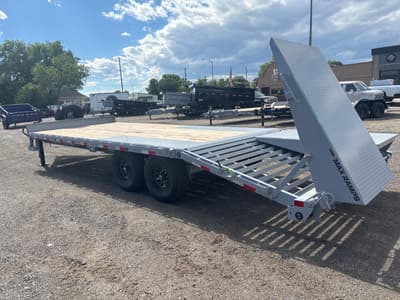 2026 Load Trail 102" x 24' Tandem Deck Over - Image 5