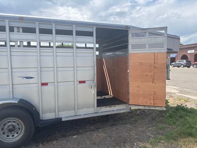 2010 TITAN STOCK 16' Standard Gooseneck Trailer - Image 8