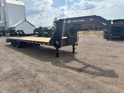 2026 Load Trail 102" x 30' Low-Pro Gooseneck Deckover Trailer - Image 2