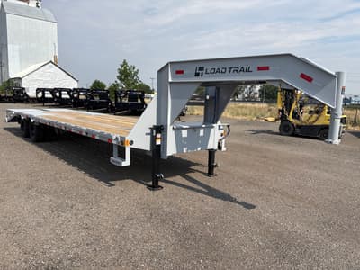 2027 Load Trail 102" x 32' Tandem Dual - Thumbnail 1
