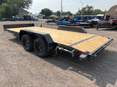 2027 Load Trail 83" x 18' Car Hauler - Image 4