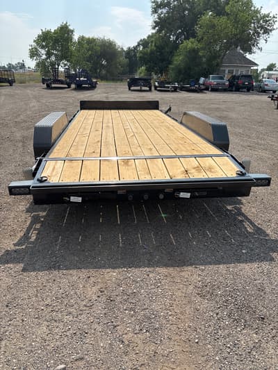 2027 Load Trail 83" x 18' Car Hauler - Image 5