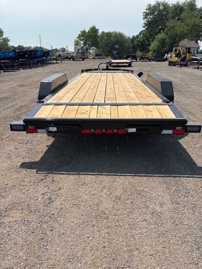 2027 Load Trail 83" x 20' Car Hauler - Image 5