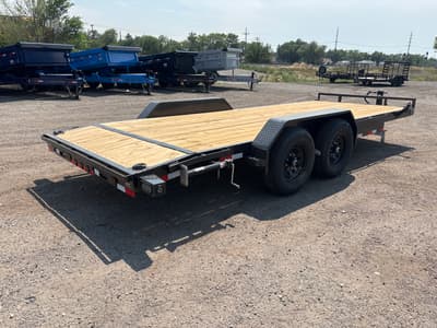 2027 Load Trail 83" x 20' Car Hauler - Image 5
