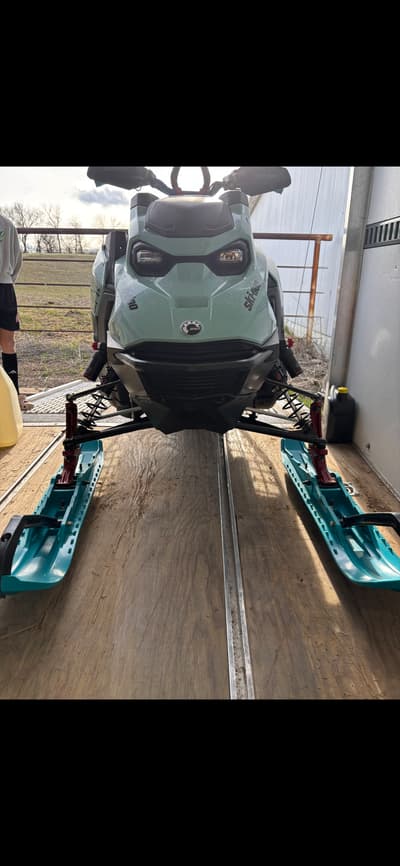 2024 Ski-Doo Summit Freeride 850 Turbo 165" - Image 6