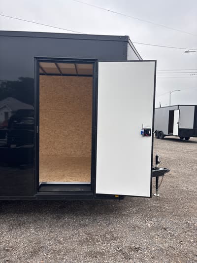 2026 CRITERION 102" x 16' Enclosed Trailer - Image 6