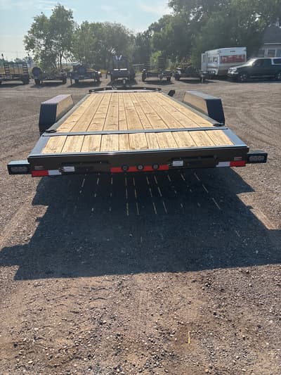 2027 Load Trail 83" x 20' Car Hauler - Image 5
