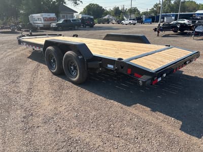 2027 Load Trail 83" x 20' Car Hauler - Image 4