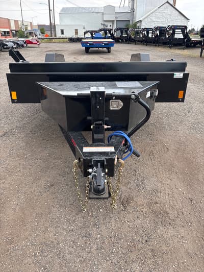2027 Load Trail 83" x 22' Tilt Trailer - Image 2