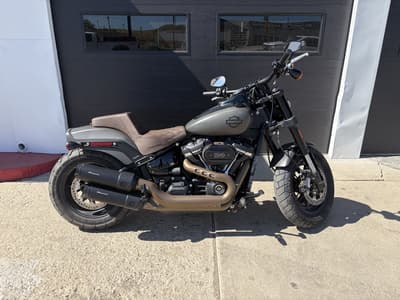 2019 Harley Davidson Fat Bob 117ci only 3232 miles - Image 4