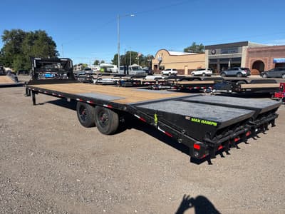 2027 Load Trail 102" x 28' Trailer - Image 4
