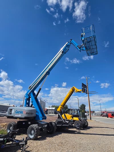 2026 Genie S-65 Man-Lift  ONLY 43 hrs - Thumbnail 1