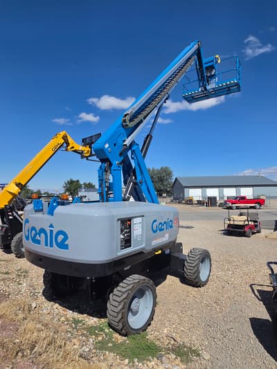2026 Genie S-65 Man-Lift  ONLY 43 hrs - Image 3