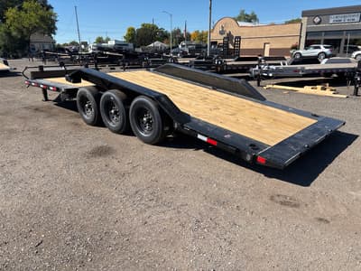 2027 Load Trail 102" x 24' Tilt Trailer - Image 4