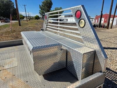 Alum-Line Skirted Dually Truck Bed with auxillary fuel tank - Image 5