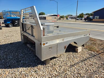 Alum-Line Skirted Dually Truck Bed with auxillary fuel tank - Image 2