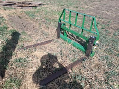 2023 John Deere 5045E Tractor with John Deere 520 Loader, 250 hrs, 3pt, 540 pto, mower, post hole auger, pallet forks, bale spear, bale unroller, quick tach bucket - Image 10
